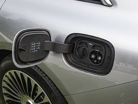 2025�� ���� Ultra��������