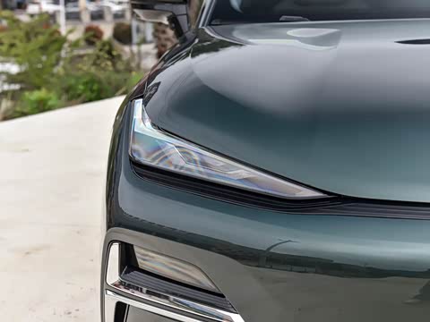 2026�� 225km EM-i Զ�����ǺӰ�