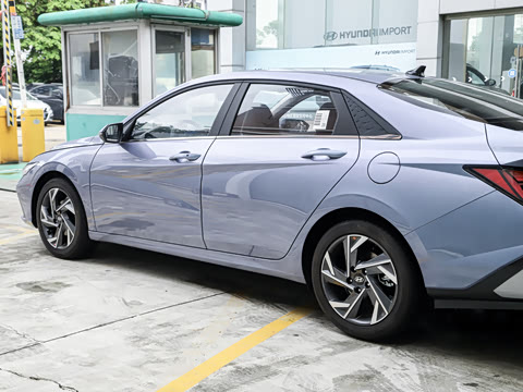 2026�� 1.5L CVT LUX����