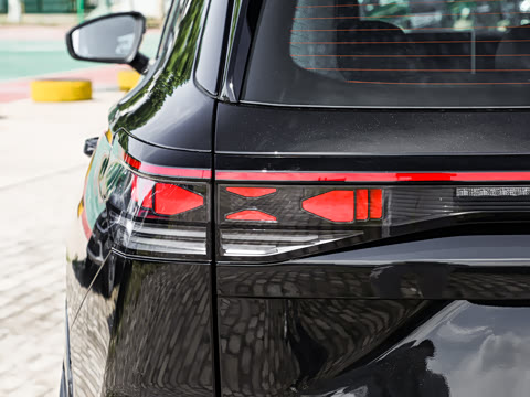 2026�� �Ŀ� ̽��L 300TSI ������ӢCity��