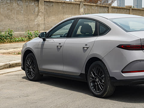 2025�� EV �Ǽݰ� 510KM��ȡ��