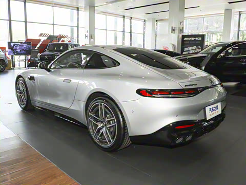 2026�� AMG GT 50 