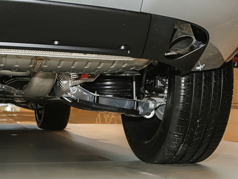 2026�� 3.0 L6 400PS AB�����