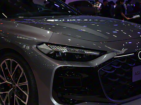 2026�� TFSI quattro 200kW �콢������