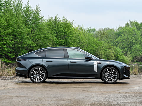 2026�� ��Ȼ�澳�� 100kWh 