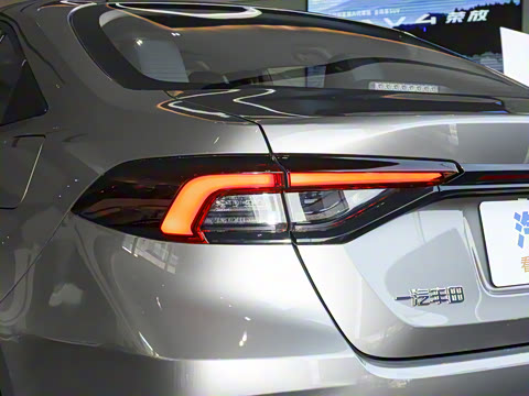 2026�� 1.8L ˫�� �ȷ��