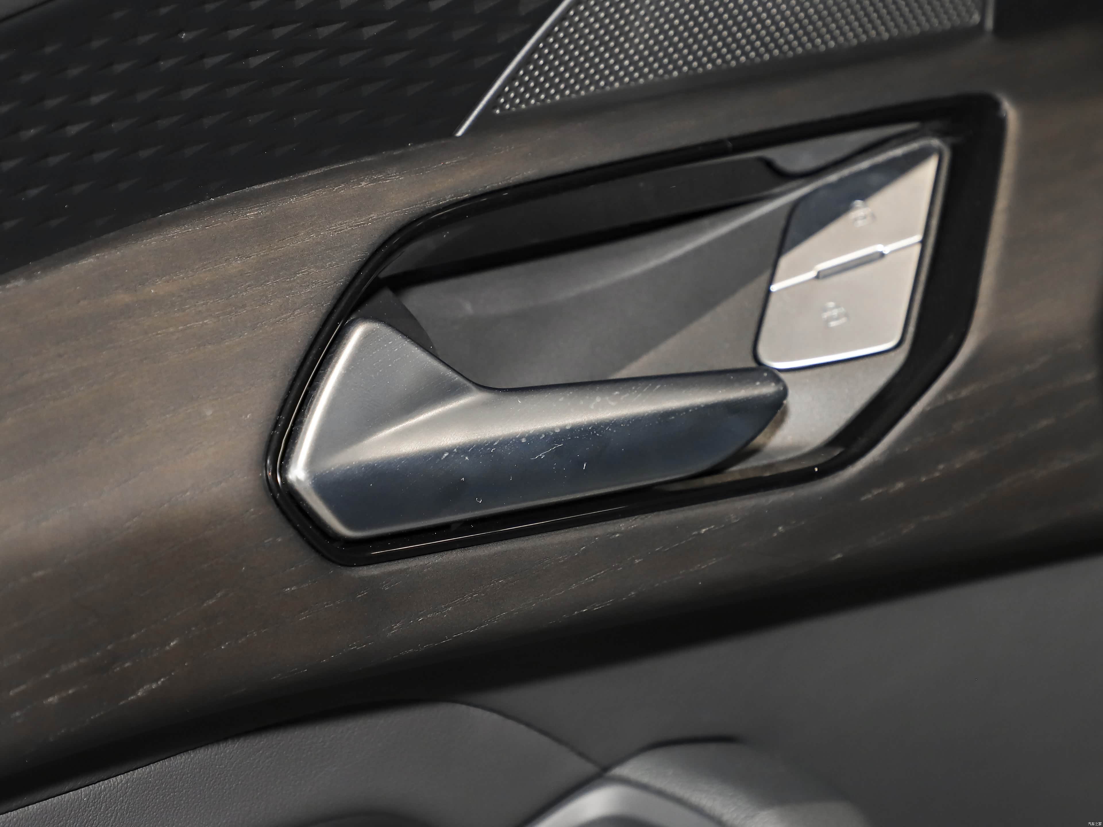 Audi Q6, миниатюра 23