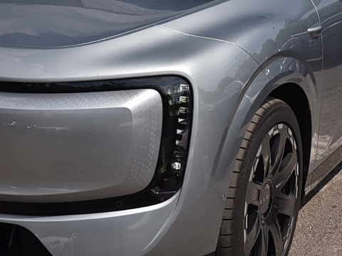 2026�� �콢quattro��