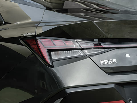 2026�� 1.5L CVT LUX����
