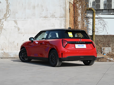 2026�� 466km COOPER E ������