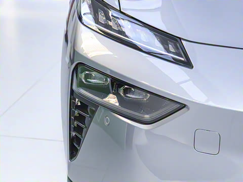 2025�� ���� 230ProѲ����