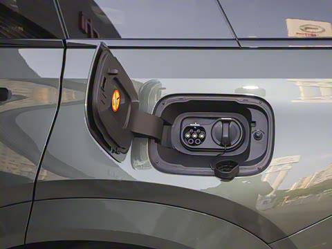 2025�� 205km Pro+��