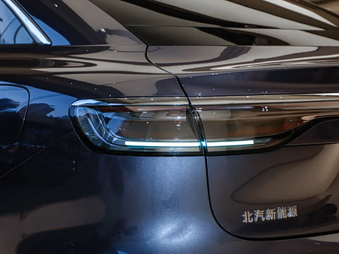 2026�� ���� Ultra ���� 53kWh (896�߼����״
