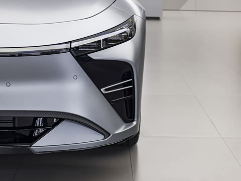 2027�� ���� 860 Max�����״��