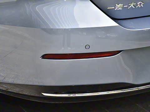 2026�� L 300TSI DSG ������