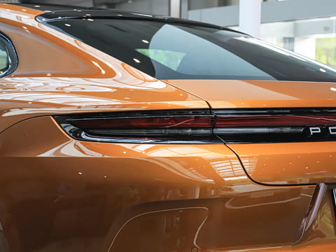 2026�� Panamera ������ 2.9T