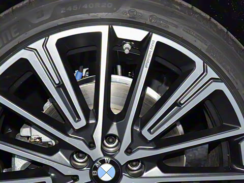 2025�� xDrive25Li X�����װ