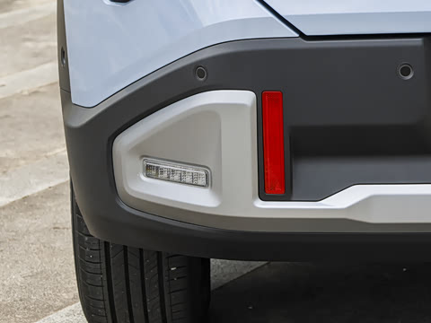 2027�� 1.5L ������