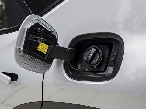 2027�� 1.5L ������