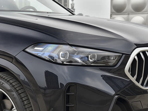 2026�� xDrive40i M�˶���װ