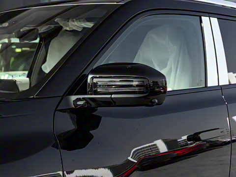 2025�� 501KM ����Ultra��