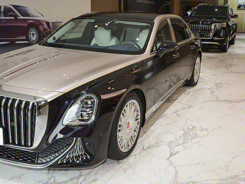 2024�� 4.0T V8��