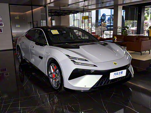 2025�� 600 ������