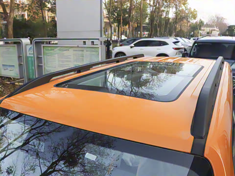 2025�� Ԫ�����а�