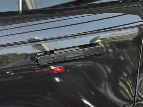 2025�� 3.0 L6 400PS ʢ���ӳ���