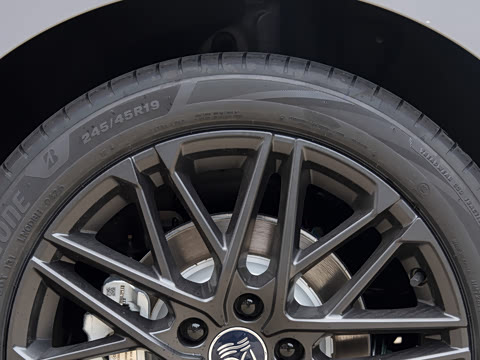 2026�� EV �Ǽݰ� 705KM���������