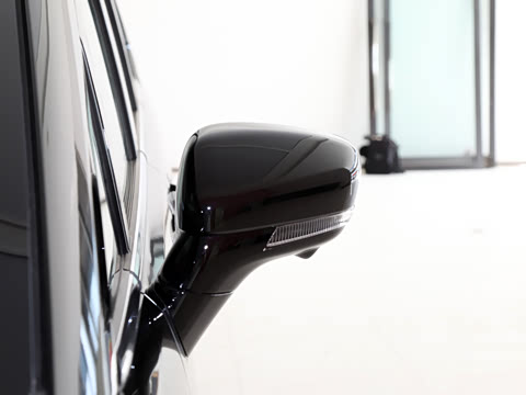 2026�� ���̰� 230����� 7��