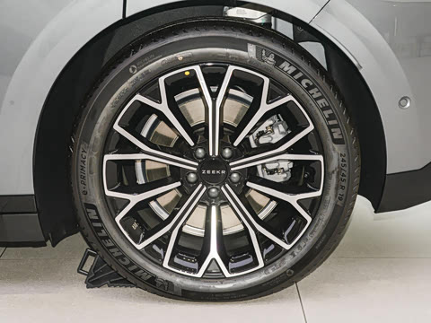 2025�� �����������Ǽݰ� 100kWh