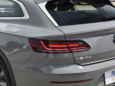 2025�� �Ŀ� ��װ�� 380TSI ���� ������