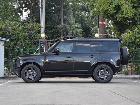 2026�� 110 3.0T P400 X-Dynamic SE