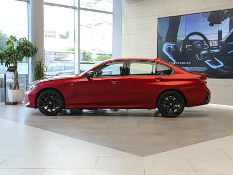 2026�� 330Li �����
