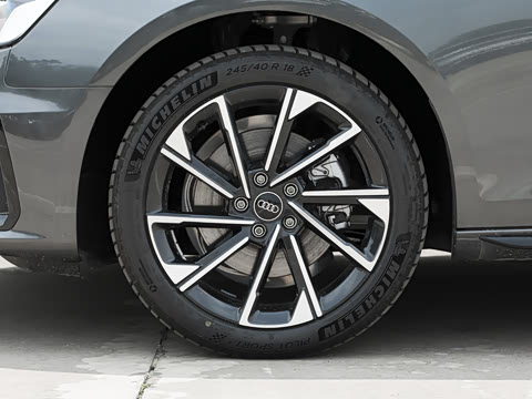 2026�� 200���������� 40 TFSI ʱ�ж�����