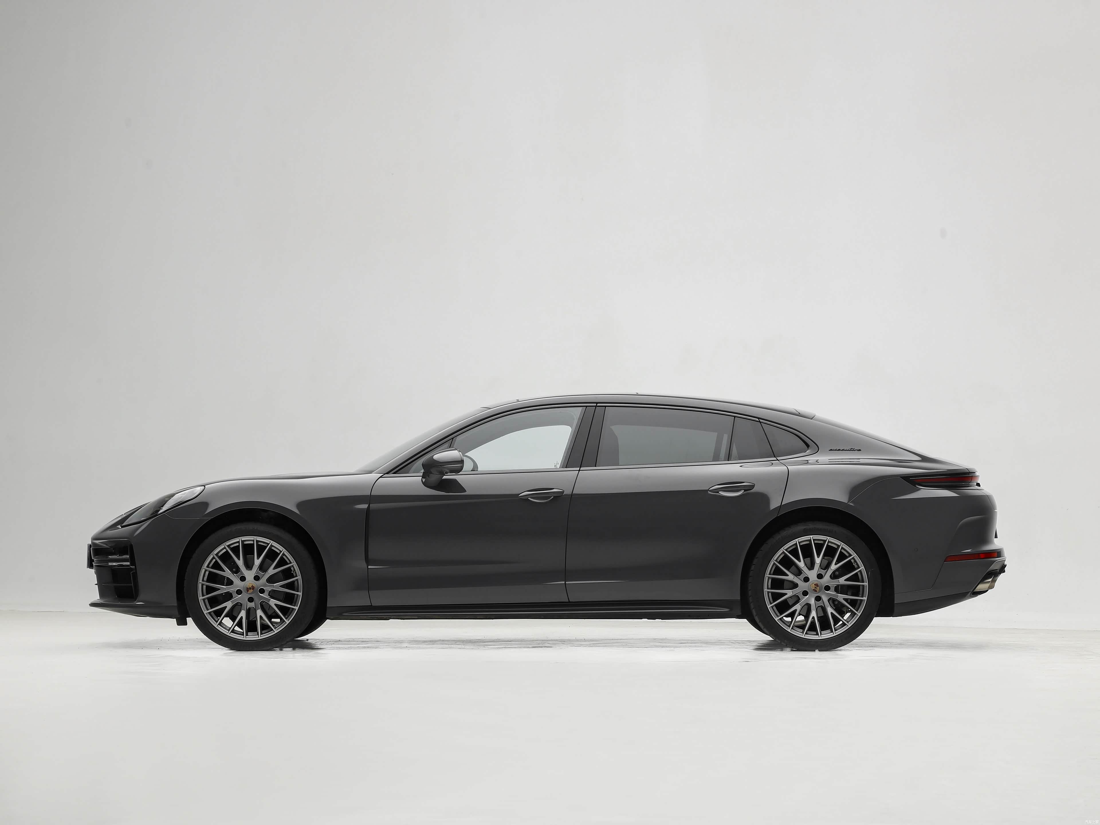 Porsche Panamera, миниатюра 4