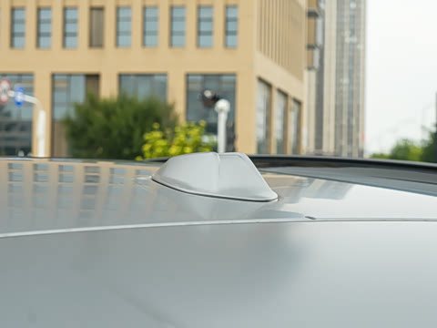 2025�� xDrive 30Li ������M�˶���ҹ��װ