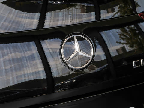 2025�� AMG CLA 45 S 4MATIC+