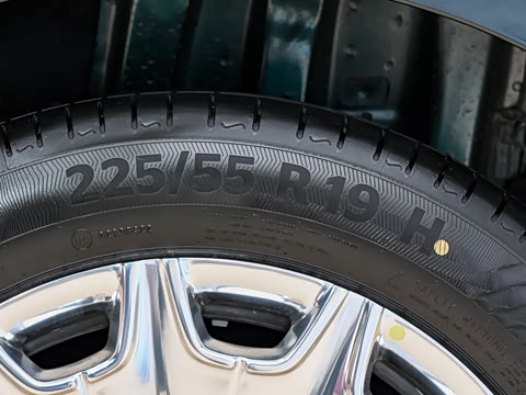 2027�� 2.0T ���������