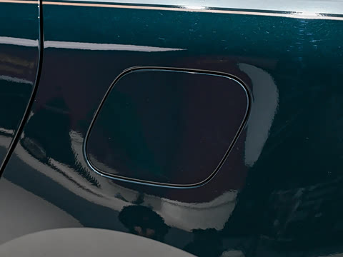 2027�� 2.0T ���������
