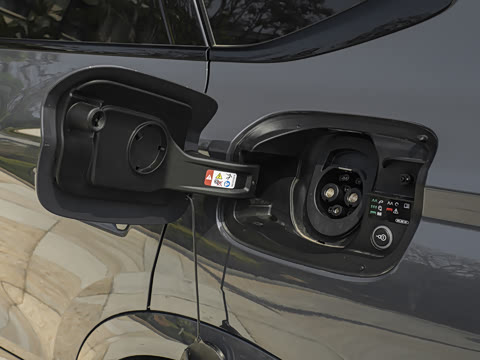 2026�� quattro Ǭ���Ǽݰ�