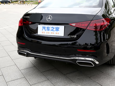 2026�� �Ŀ� C 260 L �˶���