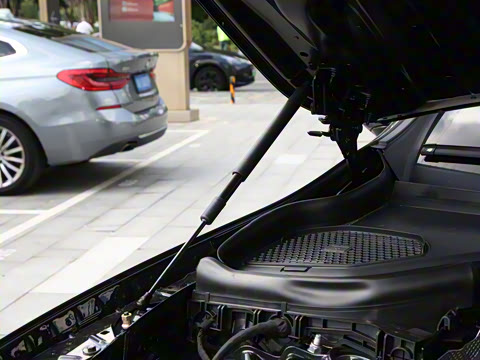 2026�� GLC 260 4MATIC ����SUV