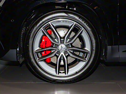 2025�� AMG GLA 35 4MATIC