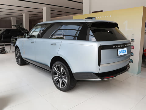 2026�� 3.0 L6 400PS AB�����