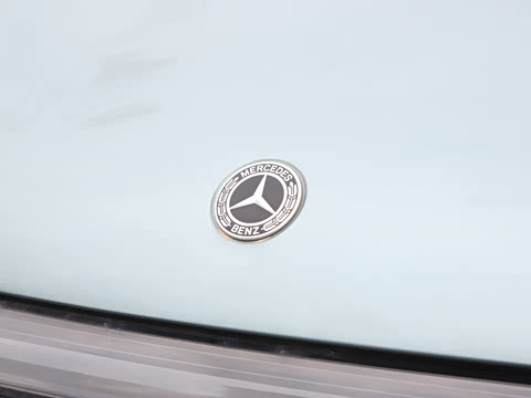 2026�� 500 4MATIC ������