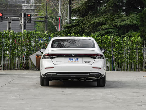 2025�� 2.0L e:PHEV ����