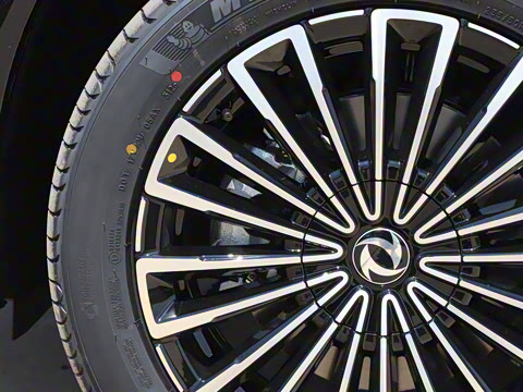 2025�� 185KM�����