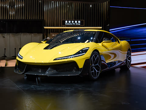 ׷�� Nebula NEXT 01